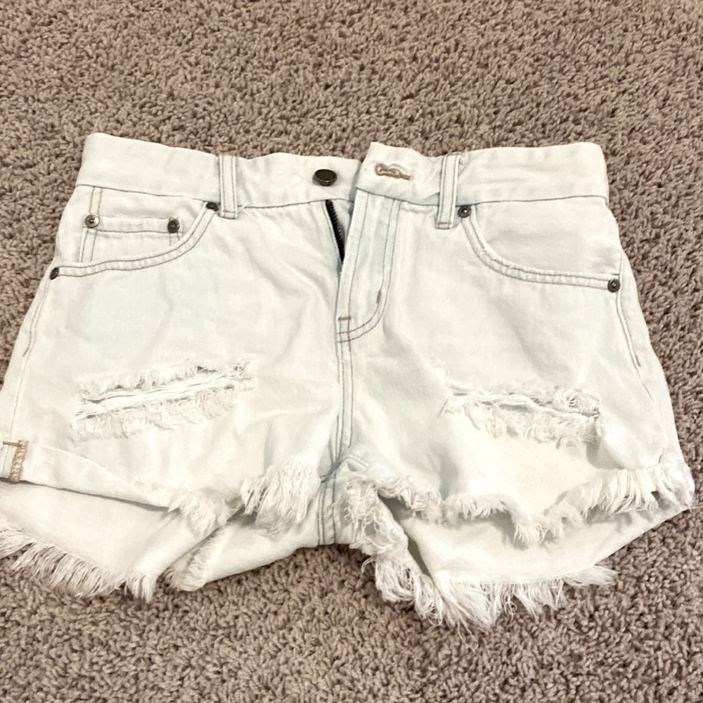 JBD distressed shorts
